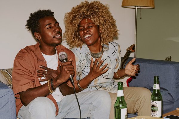 Découvrez l'enceinte karaoké bluetooth idéale pour vos soirées